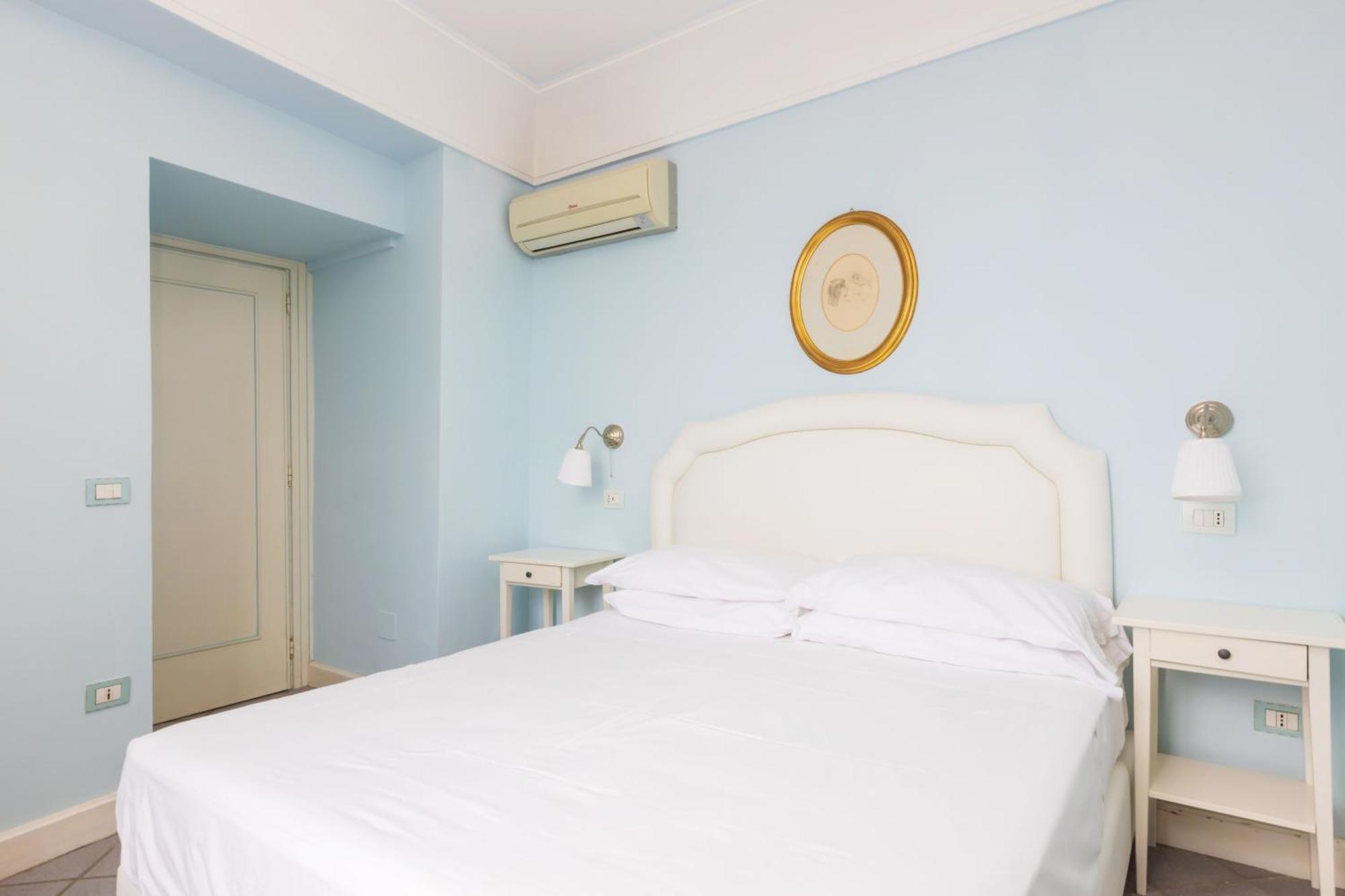 Villa Rita Apartments มัสซาลูเบรนเซ ภายนอก รูปภาพ