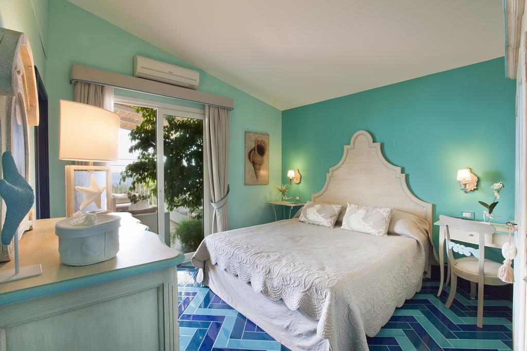 Villa Rita Apartments มัสซาลูเบรนเซ ภายนอก รูปภาพ